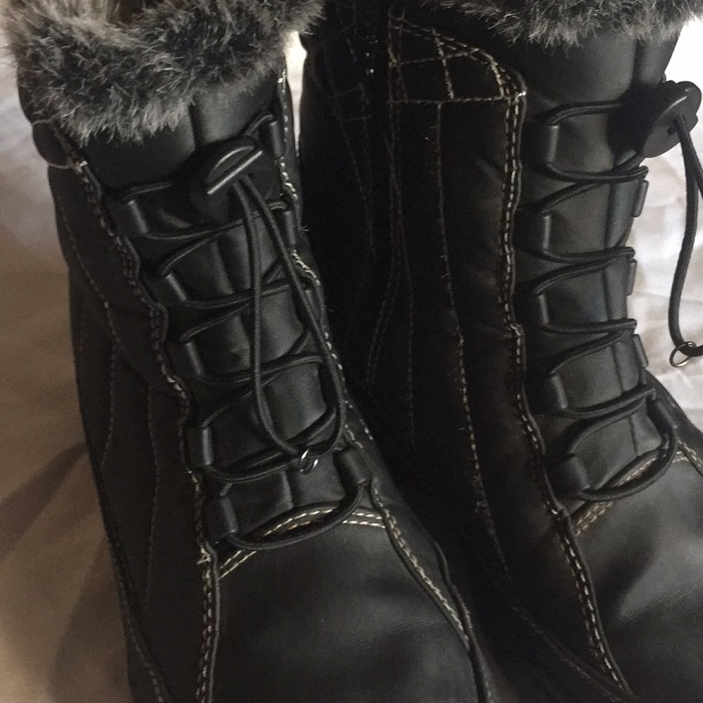Totes boots - Picture 4 of 8